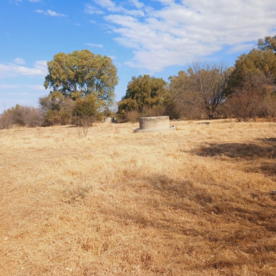  Bedroom Property for Sale in Bloemhof Rural North West